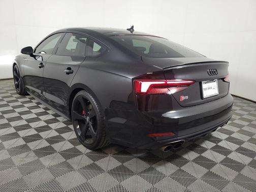 Mythos Black Metallic 2019 Audi S5 3.0T Prestige