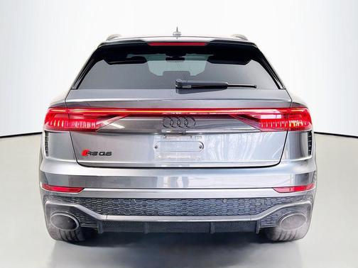 2023 Audi RS Q8 4.0T
