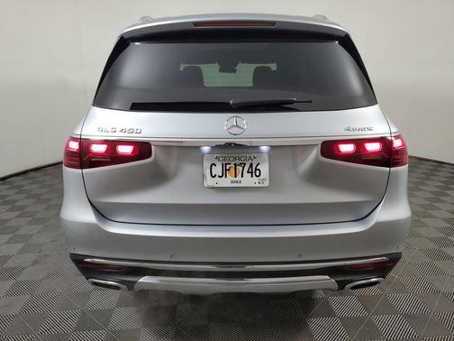 2025 Mercedes-Benz GLS 450 4MATIC