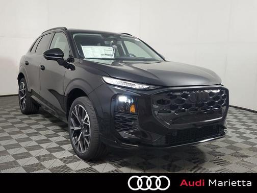 Mythos Black Metallic 2026 Audi Q3 TFSI quattro S tronic
