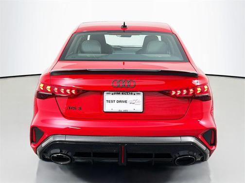 2025 Audi RS 3 2.5T (S tronic)