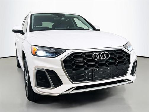 2024 Audi Q5 45 S line Premium Plus