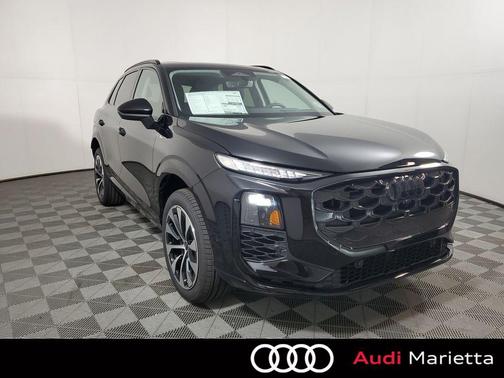 Mythos Black Metallic 2026 Audi Q3 TFSI quattro S tronic