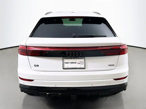 2026 Audi Q8 55 Premium Plus