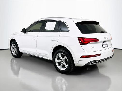 2023 Audi Q5 40 Premium
