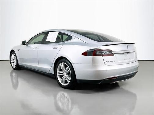 2014 Tesla Model S Base
