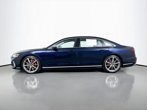 2022 Audi S8 4.0T