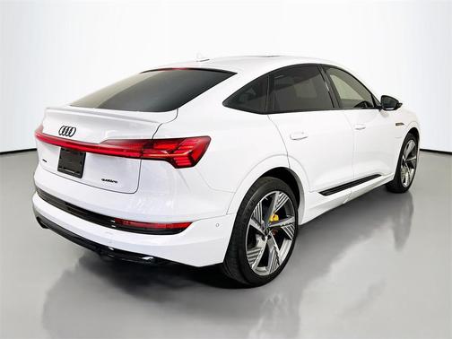 2022 Audi e-tron Sportback S line Prestige