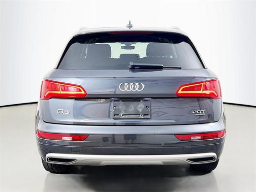2018 Audi Q5 2.0T Tech Premium