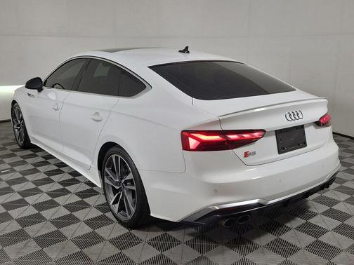 Ibis White 2022 Audi S5 Premium TFSI quattro Tiptronic