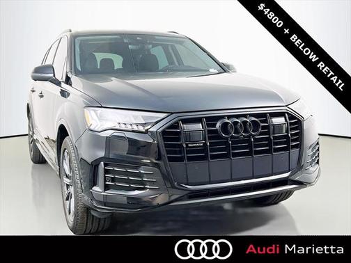 2024 Audi Q7 45 Premium Plus
