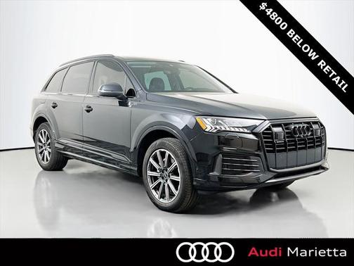 2024 Audi Q7 45 Premium Plus