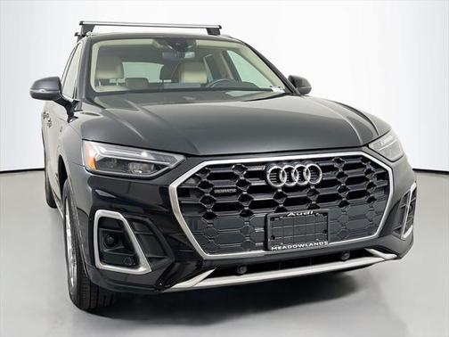 2022 Audi Q5 45 S line Premium