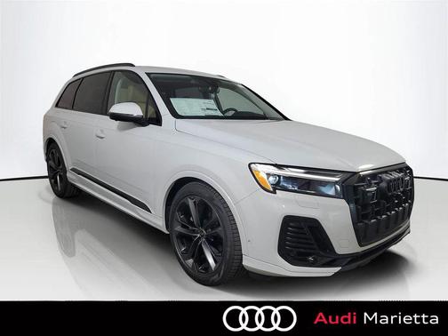 2026 Audi Q7 55 Premium Plus