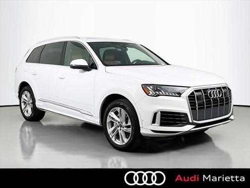 2024 Audi Q7 55 Premium Plus