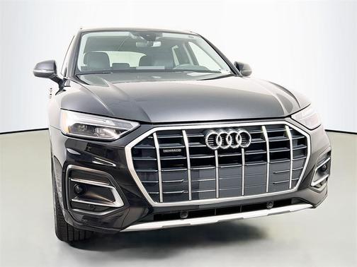 2024 Audi Q5 40 Premium