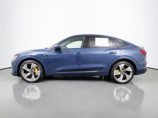 2022 Audi e-tron Sportback S line Prestige