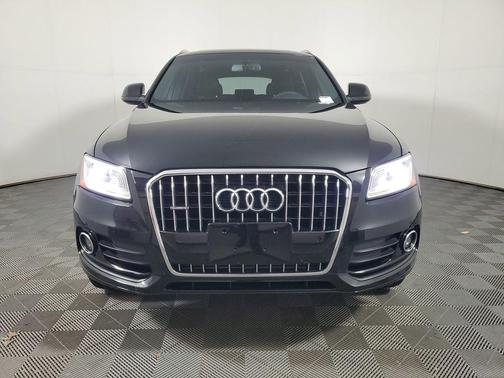 Black Metallic 2015 Audi Q5 2.0T Premium Plus