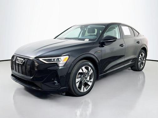 2022 Audi e-tron Sportback S line Premium