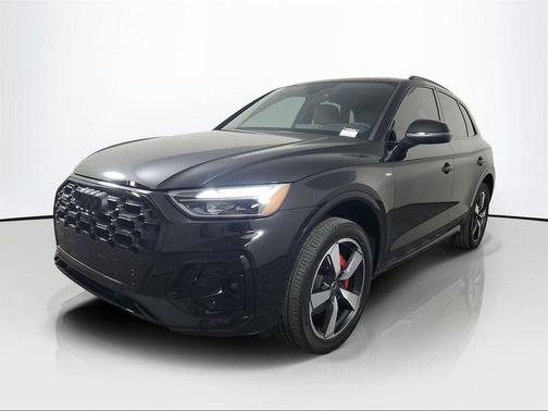Mythos Black Metallic 2024 Audi Q5 45 S line Premium Plus
