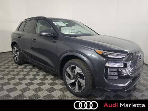2025 Audi Q6 e-tron Premium Plus quattro