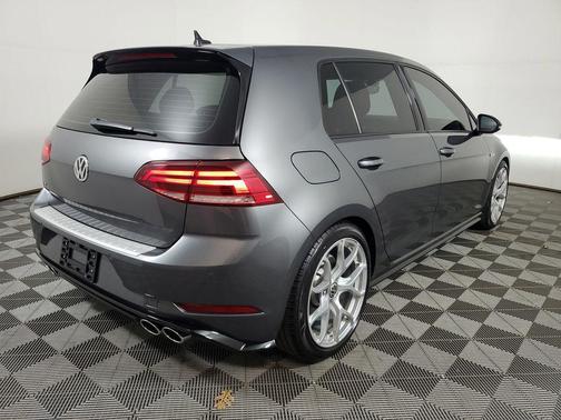 2019 Volkswagen Golf R 2.0T Manual
