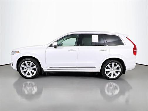 2019 Volvo XC90 T6 Inscription