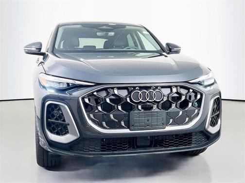 2025 Audi Q5 Premium TFSI quattro S tronic