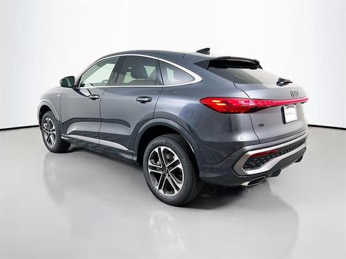 2025 Audi Q5 Premium TFSI quattro S tronic