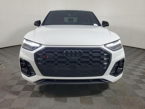 Glacier White 2023 Audi SQ5 3.0T Prestige