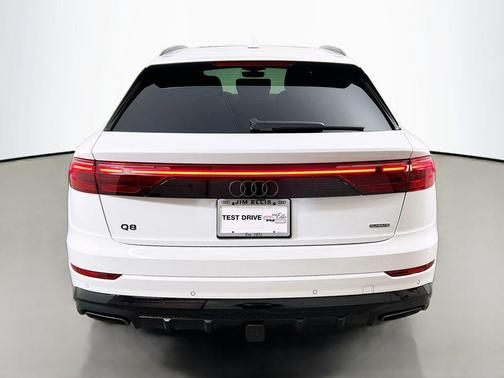 2026 Audi Q8 55 Premium Plus