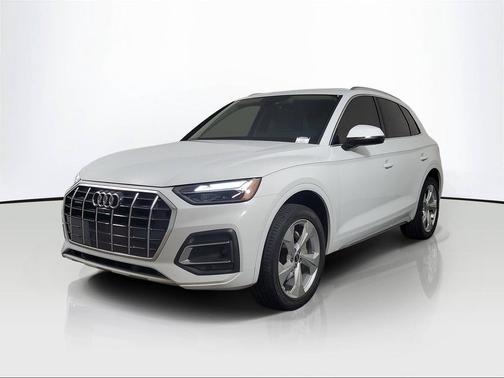 Glacier White Metallic 2021 Audi Q5 45 Premium Plus