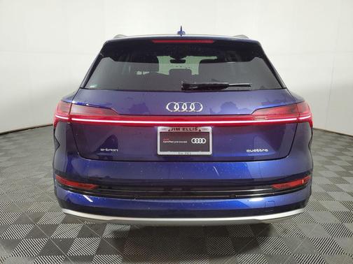 2023 Audi e-tron Premium Plus quattro