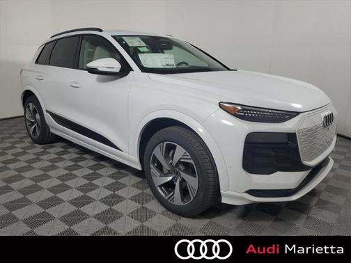 2025 Audi Q6 e-tron Premium Plus quattro