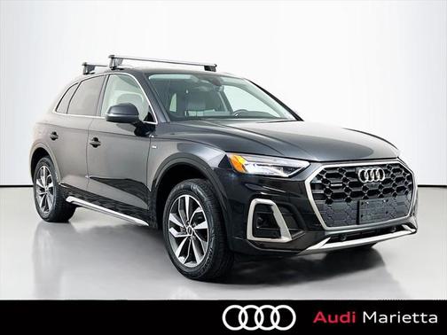 2022 Audi Q5 45 S line Premium Plus