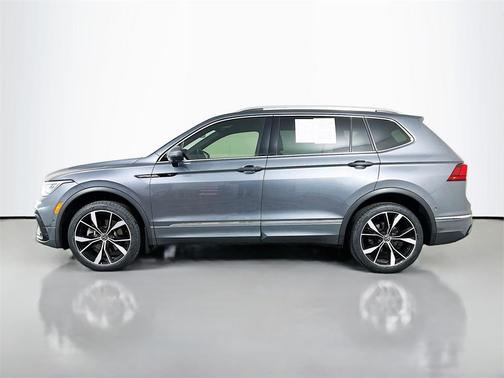 2022 Volkswagen Tiguan 2.0T SEL R-Line 4MOTION