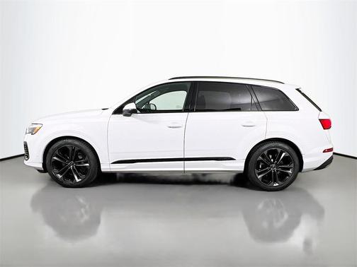 2026 Audi Q7 55 Premium Plus