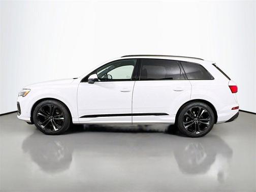 2026 Audi Q7 55 Premium Plus