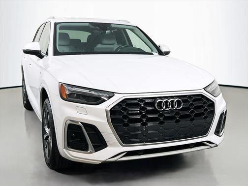 2024 Audi Q5 45 S line Prestige