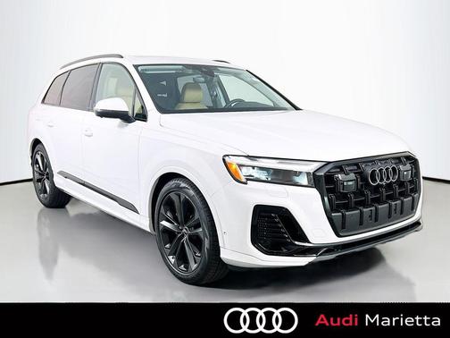 2026 Audi Q7 55 Premium Plus