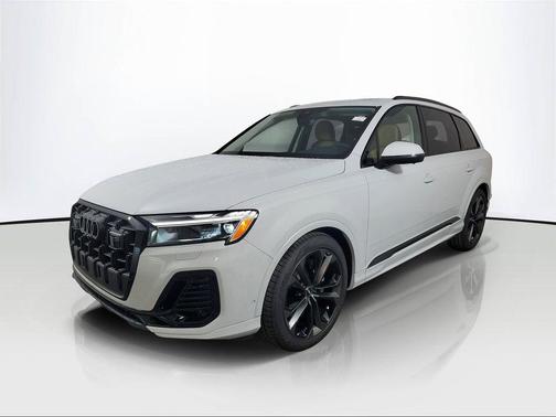 2026 Audi Q7 55 Premium Plus