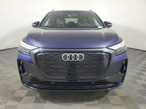 Navarra Blue Metallic 2023 Audi Q4 e-tron Premium Plus 50 quattro