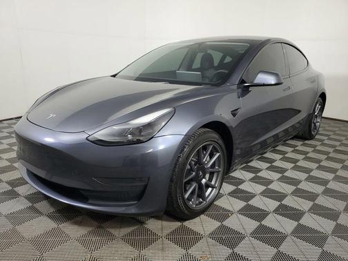2023 Tesla Model 3 Standard Range