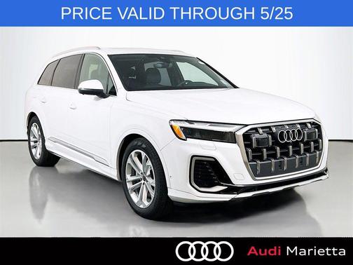 Glacier White Metallic 2026 Audi Q7 55 Premium Plus