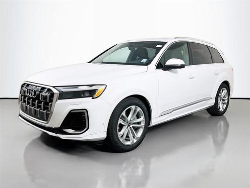 2026 Audi Q7 55 Premium Plus