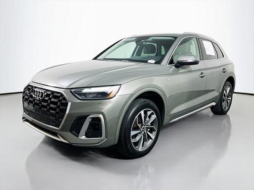 2023 Audi Q5 45 S line Premium Plus
