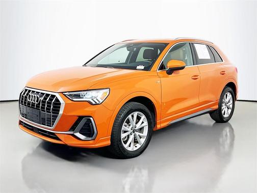 2023 Audi Q3 Premium 45 TFSI S line quattro Tiptronic