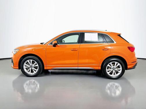 2023 Audi Q3 Premium 45 TFSI S line quattro Tiptronic