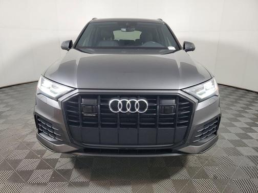 2021 Audi Q7 55 Premium Plus