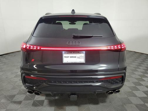 2025 Audi SQ5 3.0T Premium Plus